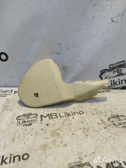 Накладка сиденья передняя правая Mercedes W221