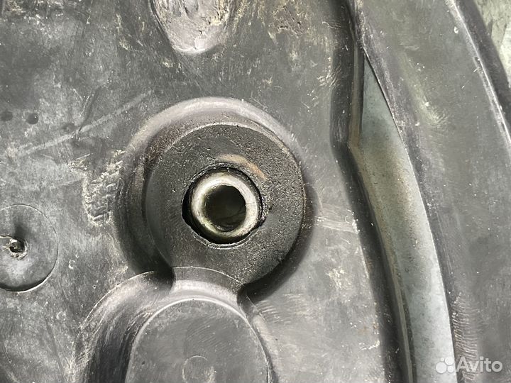 Корпус воздушного фильтра AEE 1.6 Volkswagen Caddy