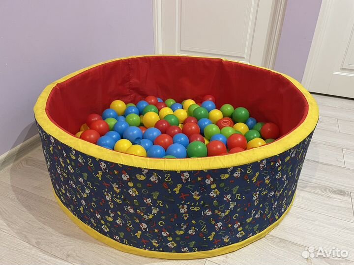 Сухой бассейн с шариками бу