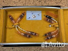 Banana Crystal Cable Absolute Dream 0.13m