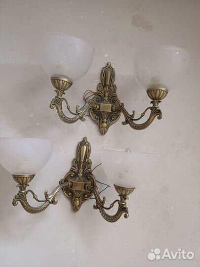 Светильники, люстра, бра