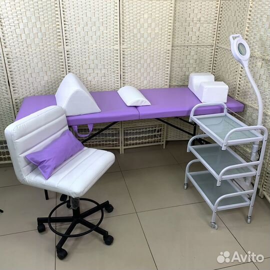 Кушетка для наращивания ресниц