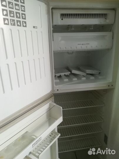 Холодильник Stinol 110l бу