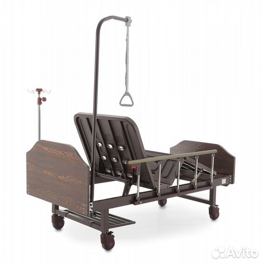 Медицинская кровать для ухода за больными