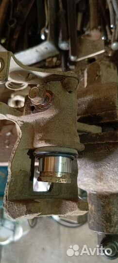 Суппорт задний kia rio 3, Hyundai Solaris