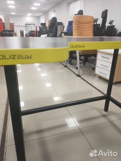 Геймерский стол, стол игровой