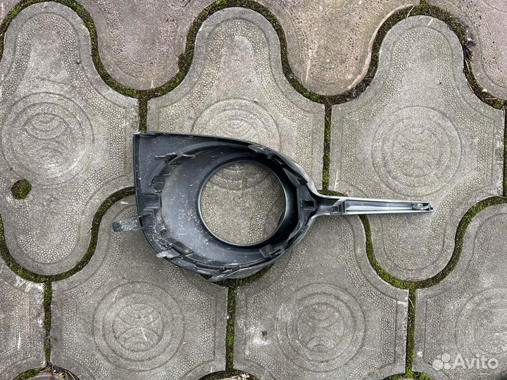 Накладка птф на Toyota RAV4 xa30 рестайлинг