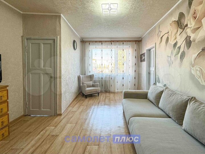 2-к. квартира, 47,2 м², 2/4 эт.