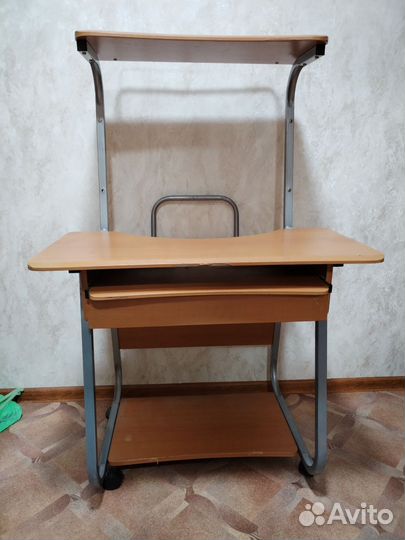 Компьютерный столик бу