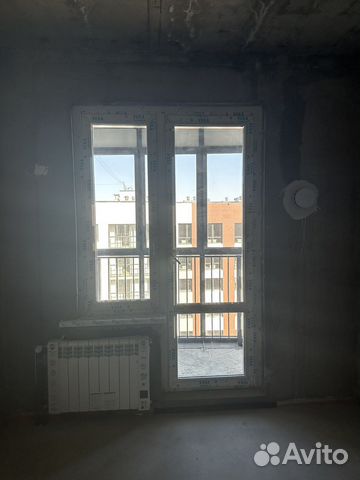 Дверь пластиковая с окном