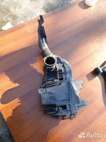 Корпус воздушного фильтра Honda Fit GP5