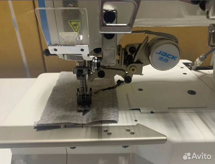 Плоскошовнная машина автомат Jack JK-W4-UT-01GB