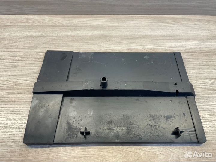 Площадка аккумулятора LADA X-Ray