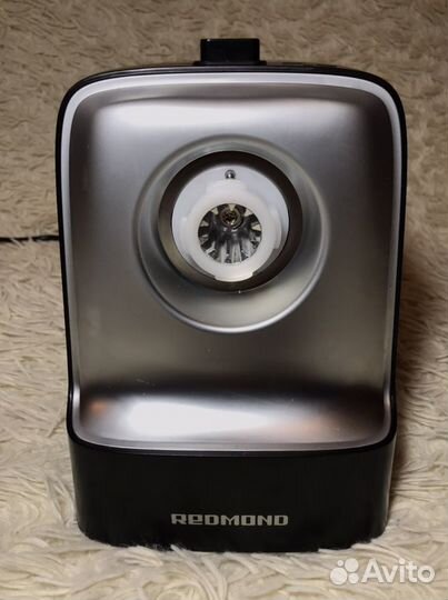 Мясорубка redmond RMG-1235