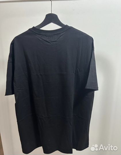 Футболка Vetements