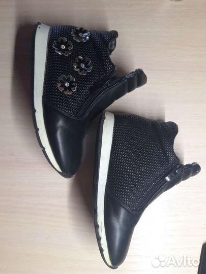 Ботинки для девочки р.29