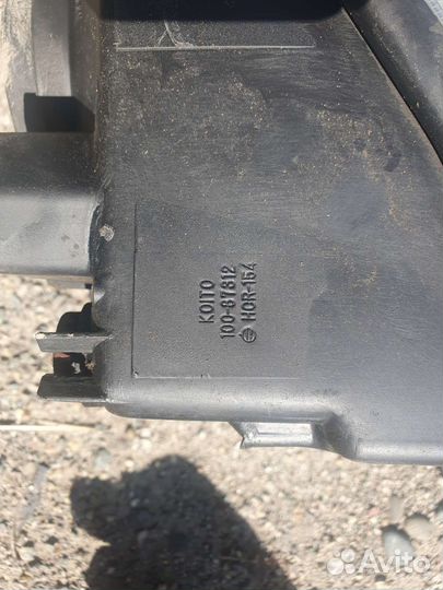 Фары Mitsubishi Pajero IO/Pinin