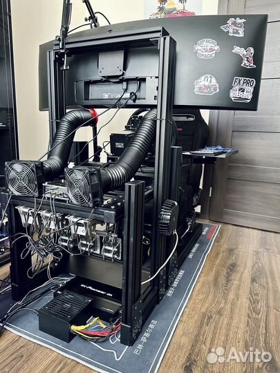 Гоночный кокпит для симуляторов на Simagic 15nm