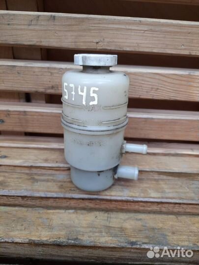 Бачок гидроусилителя Mitsubishi Outlander CU2W