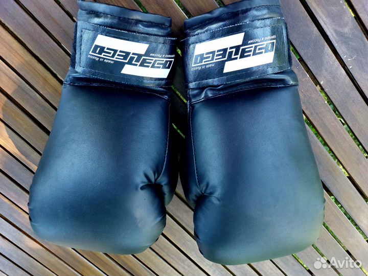 Боксерские перчатки Leco 10 унц