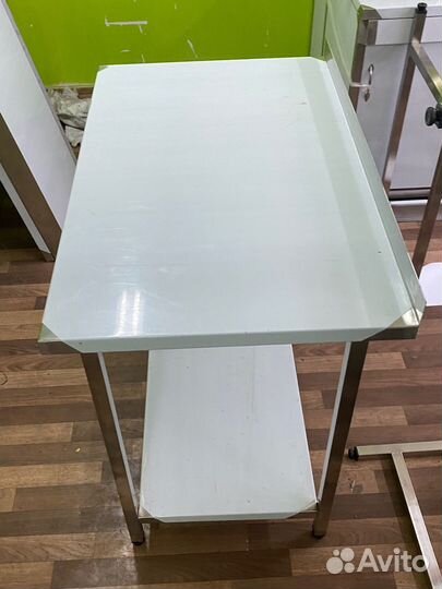 Стол из нержавейки с полкой