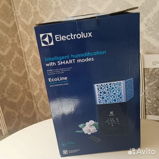 Увлажнитель воздуха electrolux EHU-3710D