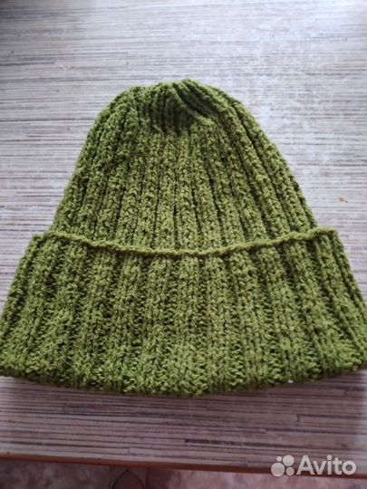 Шапка новая вязаная