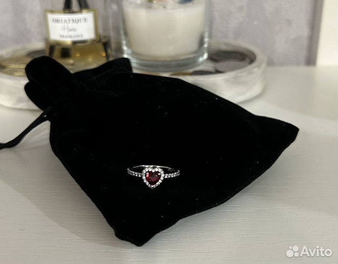 Серебряное кольцо луна