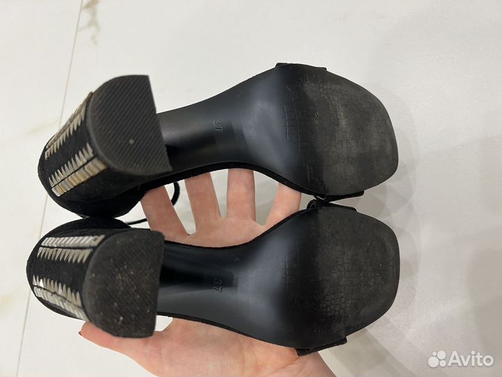 Босоножки женские 37 размер