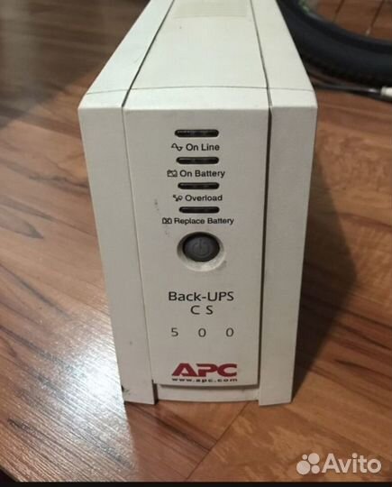Apc back ups CS 500 бесперебойник