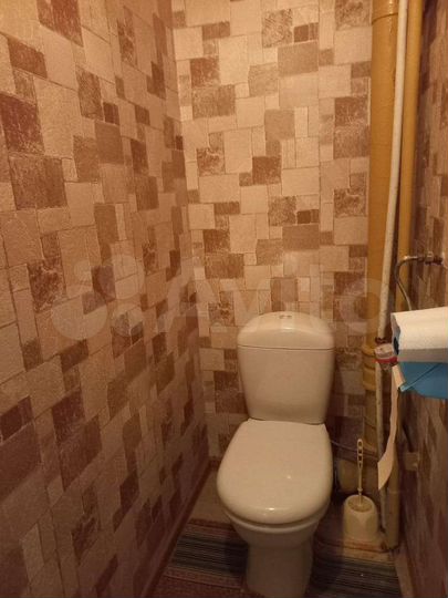 2-к. квартира, 54 м², 2/5 эт.