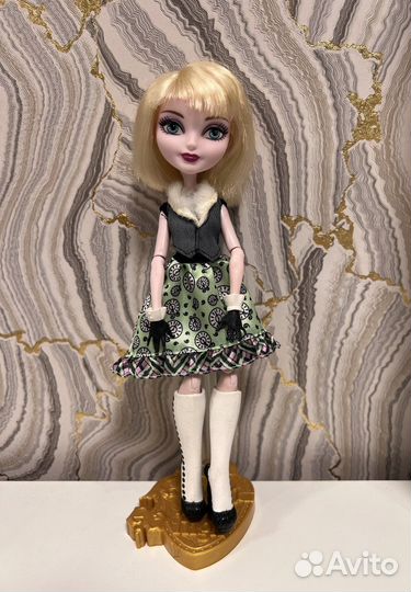 Кукла Эвер Афтер Хай Банни Бланк