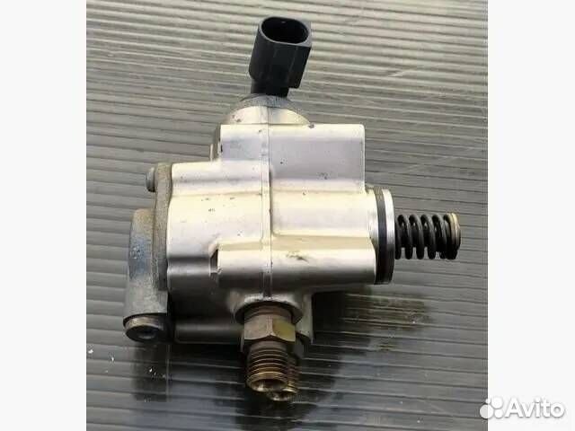 Насос топливный к Audi Q7 4L