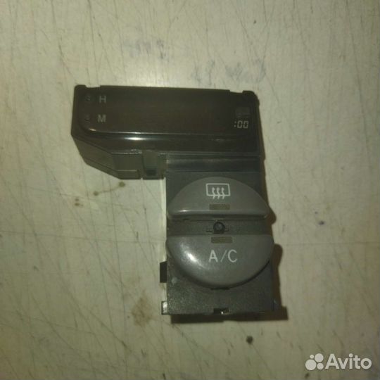 Блок кнопок кондиционера Toyota Corolla E11
