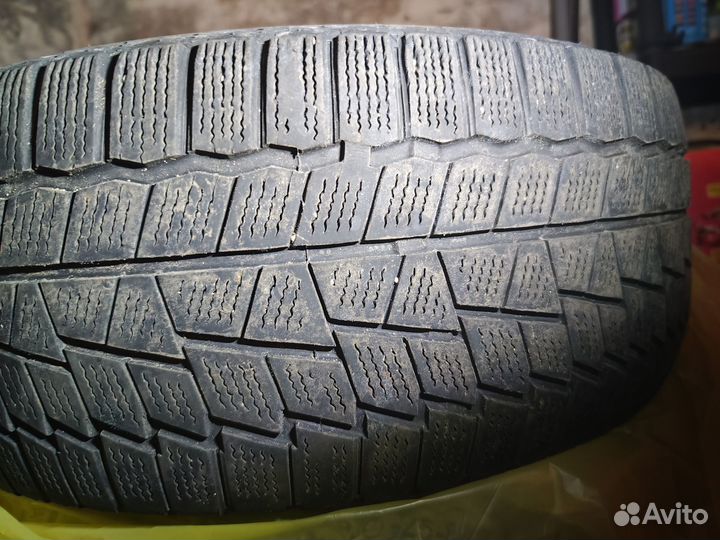 Arctic Trucks AT405 205/55 R16