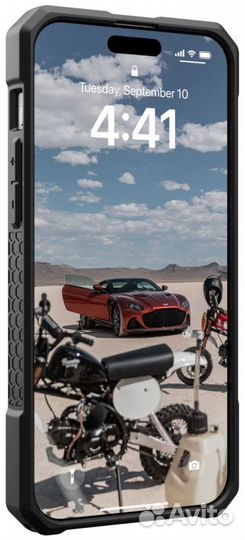 Чехол UAG Monarch Pro с MagSafe для iPhone 15 Pro