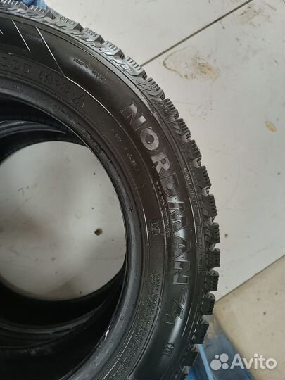 Nokian Tyres Hakkapeliitta 7 215/65 R16