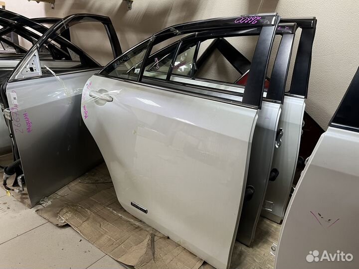 Дверь правая задняя Тойота Камри 40