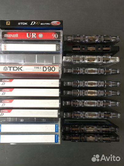 Кассеты аудио для магнитофона. Набор