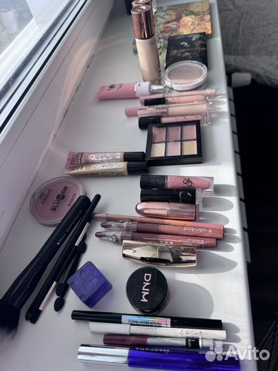 Набор косметики пакетом