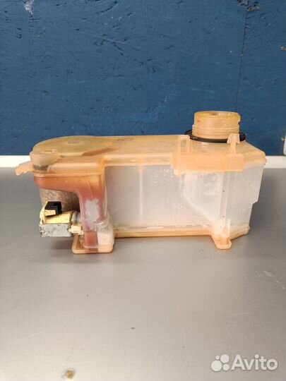 Солевой бачок C00256548 пмм indesit/ariston