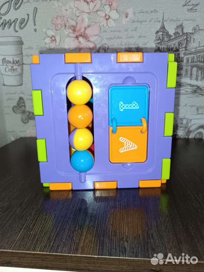 Развивающие игрушки