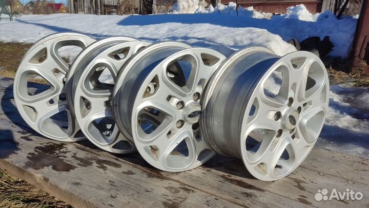 Литые диски на Ford Focus