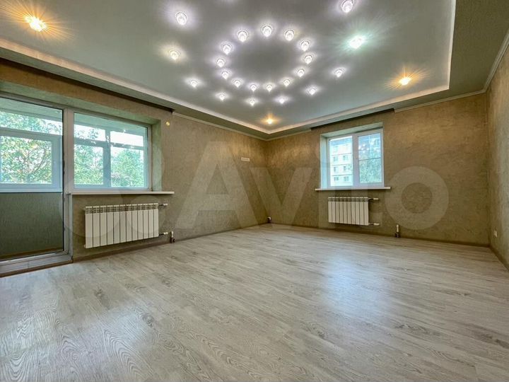 2-к. квартира, 55 м², 5/5 эт.