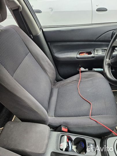 Mitsubishi Lancer 1.6 МТ, 2005, 235 000 км