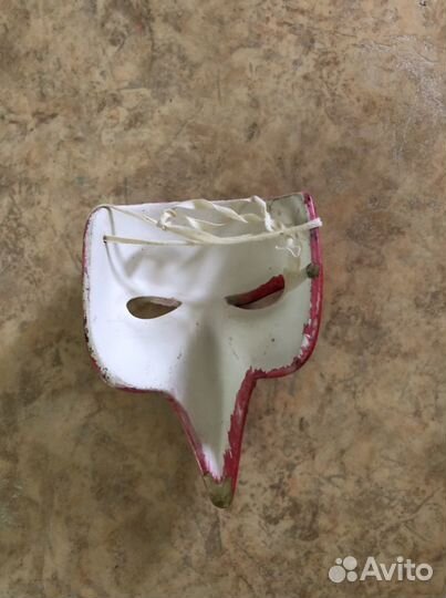 Венецианская маска