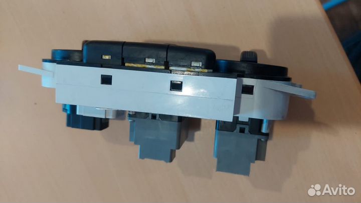 Блок управления печкой kia spectra