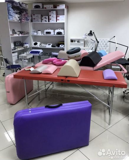 Массажный стол в полной комплектации