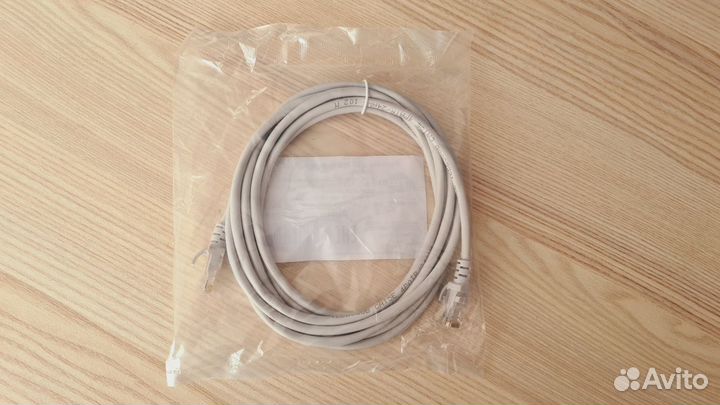 Новый Патч-корд RJ-45 UTP кат. 5e, 3м