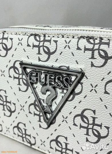 Женская сумка Guess: элегантность на каждом шагу